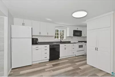 4304 E County Rd B, Superior, WI 54880 - Photo 19