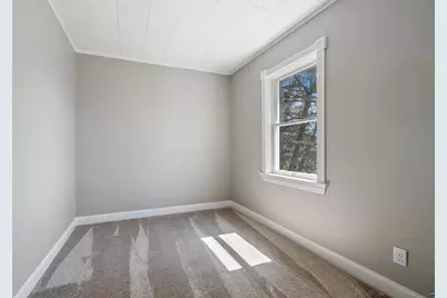 103 E 7th St, Superior, WI 54880 - Photo 27