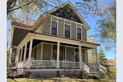 303 E 5th St, Washburn, WI 54891 - Photo 1