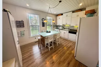 303 E 5th St, Washburn, WI 54891 - Photo 15