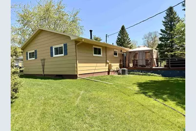 714 W 5th St, Washburn, WI 54891 - Photo 23