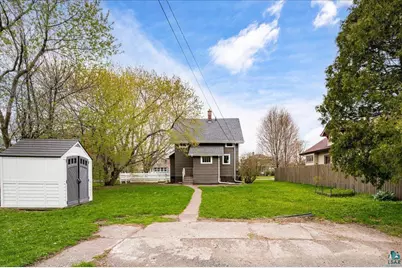 903 E 5th St, Superior, WI 54880 - Photo 3