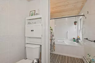 819 N 22nd St, Superior, WI 54880 - Photo 17