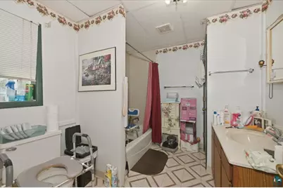 619 Fisher Ave, Superior, WI 54880 - Photo 7