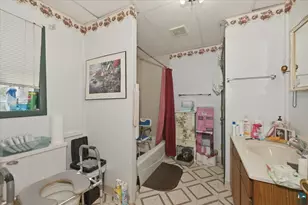 619 Fisher Ave, Superior, WI 54880 - Photo 7