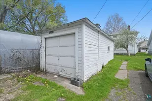 1303 Baxter Ave, Superior, WI 54880 - Photo 5