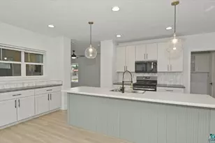6318 Tower Ave, Superior, WI 54880 - Photo 15