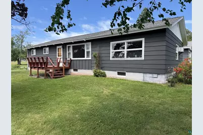 111 E 7th St, Washburn, WI 54891 - Photo 21