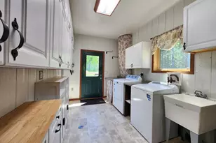 21695 Hwy 13, Cornucopia, WI 54827 - Photo 17