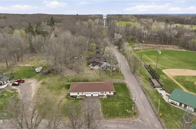 916-918 Michigan St, Spooner, WI 54801 - Photo 5