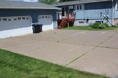 2909 Hammond Ave, Superior, WI 54880 - Photo 7