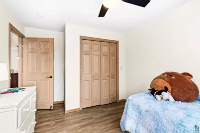 2227&amp;2229 Bardon Ave, Superior, WI 54880 - Photo 21