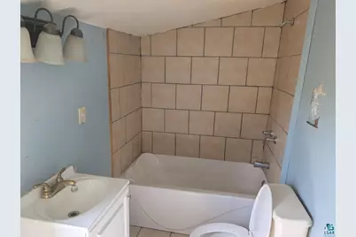 619 Weeks Ave, Superior, WI 54880 - Photo 21