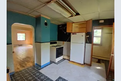 1323 Birch Ave, Superior, WI 54880 - Photo 7