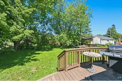 1421 E 5th St, Superior, WI 54880 - Photo 11