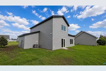 381 Mill St, Osceola, WI 54020 - Photo 3