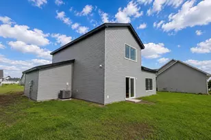 381 Mill St, Osceola, WI 54020 - Photo 3