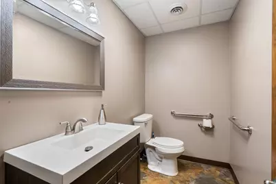 1304 Hammond Ave, Superior, WI 54880 - Photo 35
