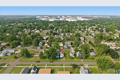 2818 E 3rd St, Superior, WI 54880 - Photo 15