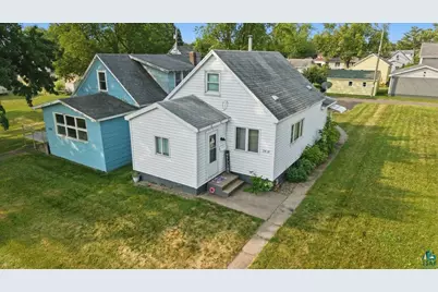 2818 E 3rd St, Superior, WI 54880 - Photo 17