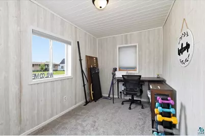 2818 E 3rd St, Superior, WI 54880 - Photo 13