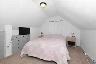 2818 E 3rd St, Superior, WI 54880 - Photo 11