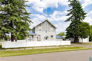 2220 Wyoming Ave, Superior, WI 54880 - Photo 55