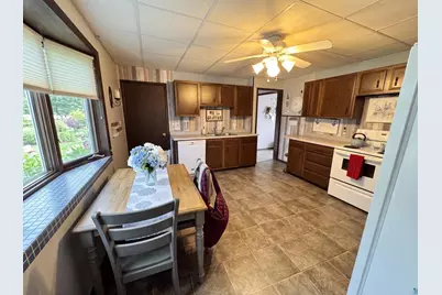 407 E 6th St, Washburn, WI 54891 - Photo 7