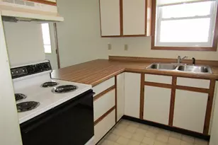47 E 4th St, Superior, WI 54880 - Photo 5