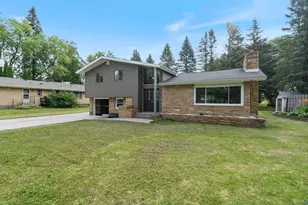 4 Highgate St, Superior, WI 54880 - Photo 23