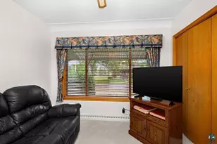 1629 E 6th St, Superior, WI 54880 - Photo 21