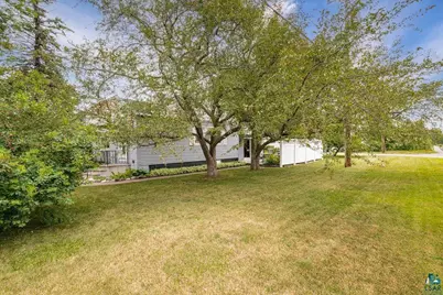 1629 E 6th St, Superior, WI 54880 - Photo 37