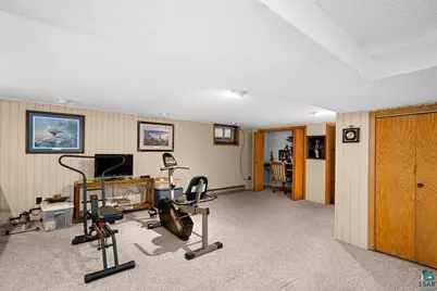 1629 E 6th St, Superior, WI 54880 - Photo 23