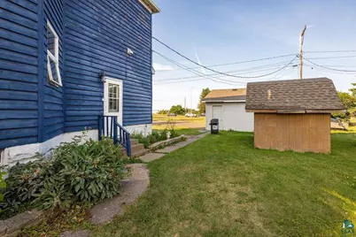 1701 E 3rd St, Superior, WI 54880 - Photo 33