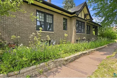 1302 N 21st St, Superior, WI 54880 - Photo 25