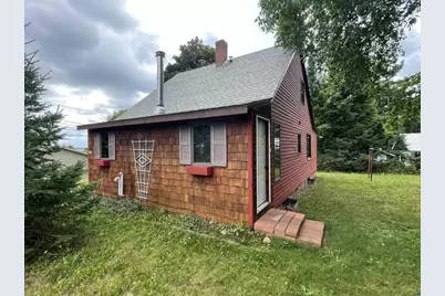 220 Lynde Ave, Bayfield, WI 54814 - Photo 11