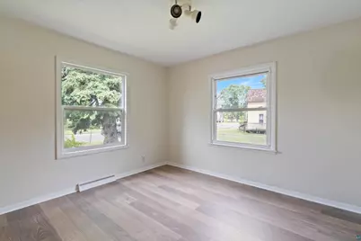 5822 Ogden Ave, Superior, WI 54880 - Photo 7