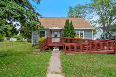 5822 Ogden Ave, Superior, WI 54880 - Photo 1
