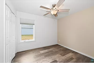 5729 Oakes Ave, Superior, WI 54880 - Photo 11