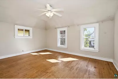 1215 Harrison St, Superior, WI 54880 - Photo 11