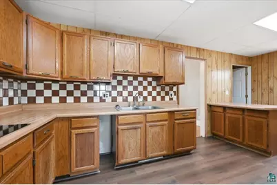 1215 Harrison St, Superior, WI 54880 - Photo 3