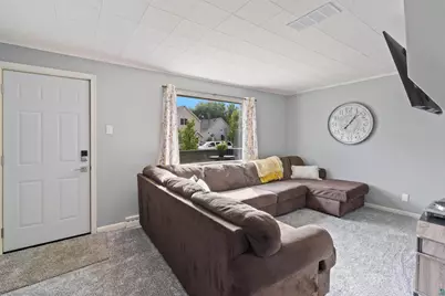 1713 Iowa Ave, Superior, WI 54880 - Photo 5