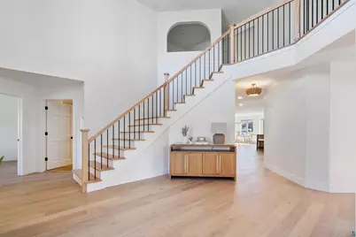 2166 E Detroit St, Superior, WI 54880 - Photo 5