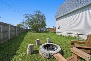 2327 Tower Ave, Superior, WI 54880 - Photo 17