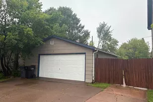 1905 Baxter Ave, Superior, WI 54880 - Photo 3