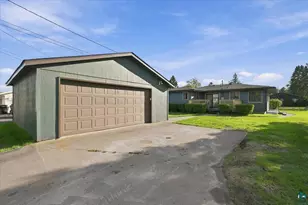 1309 E 7th St, Superior, WI 54880 - Photo 37