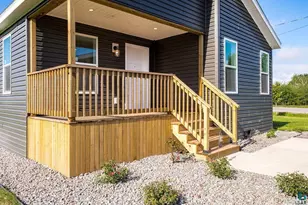 1801 E 10th St, Superior, WI 54880 - Photo 27