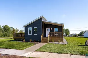 1801 E 10th St, Superior, WI 54880 - Photo 23