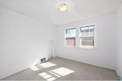 3715 E 3rd St, Superior, WI 54880 - Photo 13