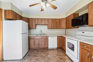 2021 Ohio Ave, Superior, WI 54880 - Photo 3